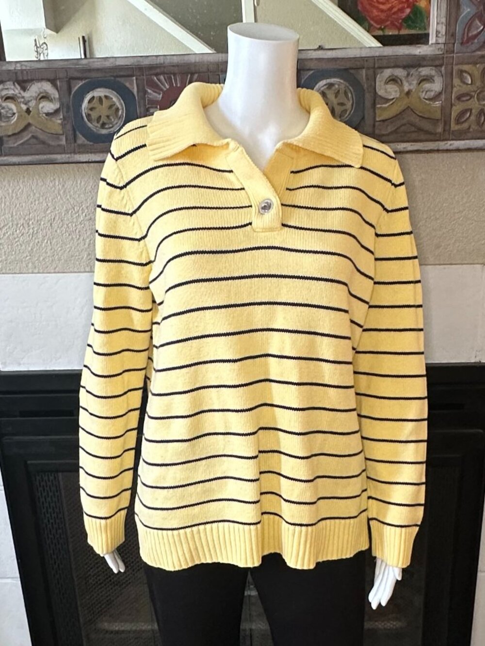 Liz Claiborne Woman's Yellow blue stripes Polo Style collared Sweater XL